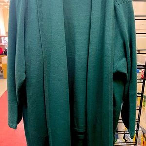 Dialogue size 2x Green sweater and duster set combo